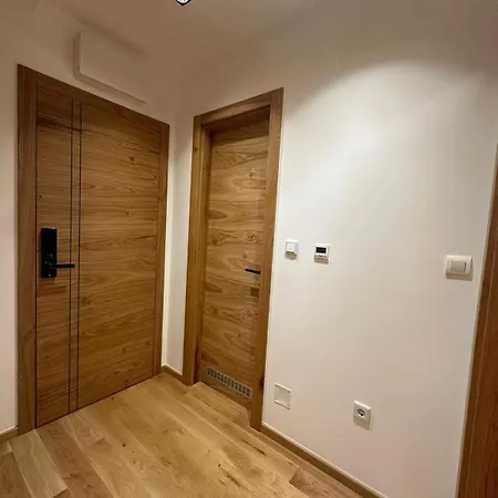 Bajka - Zlatni Javor